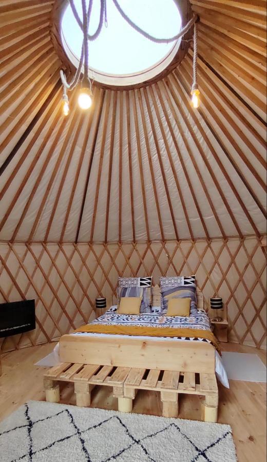 Luxury tent Yourte Des Verts Bois Freland